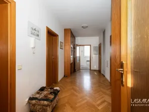 Prodej bytu 2+1, Karlovy Vary - Drahovice, Blahoslavova, 91 m2