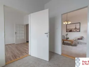 Pronájem bytu 3+1, Rakovník, Husovo náměstí, 95 m2