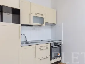 Pronájem bytu 2+kk, Praha - Nusle, Oldřichova, 50 m2