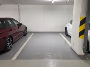 Pronájem garáže, Praha - Libeň, Kurta Konráda, 15 m2
