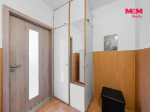 Prodej bytu 1+kk, Ústí nad Labem - Bukov, Dukelských hrdinů, 30 m2