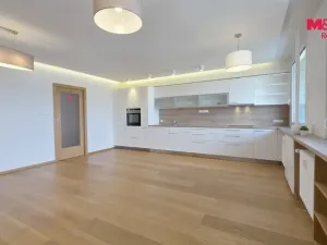 Prodej bytu 3+kk, Praha - Chodov, Láskova, 74 m2