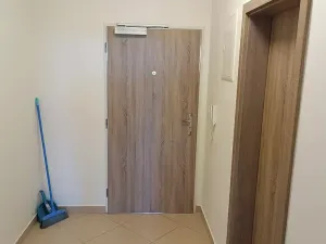 Prodej bytu 1+kk, Praha - Letňany, Hlučkova, 34 m2