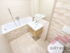 Pronájem bytu 2+kk, Praha - Žižkov, Kubelíkova, 44 m2