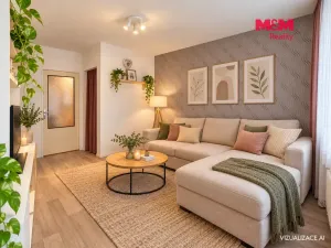Prodej bytu 2+1, Čelákovice, náměstí 5. května, 57 m2