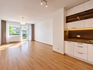 Prodej bytu 2+kk, Praha - Jinonice, Pod stolovou horou, 54 m2