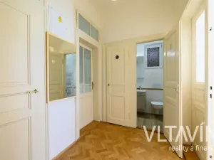 Pronájem bytu 2+kk, Praha - Bubeneč, U studánky, 57 m2