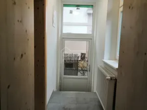 Pronájem bytu 2+kk, Pardubice, Okružní, 46 m2