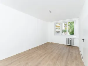 Prodej bytu 2+kk, Praha - Vinohrady, Hollarovo náměstí, 43 m2