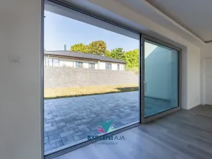 Prodej rodinného domu, Dubí, V Aleji, 206 m2