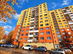Prodej bytu 2+1, Chomutov, Holešická, 62 m2