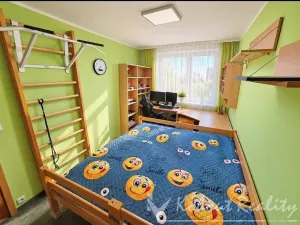 Prodej bytu 3+1, Praha - Horní Měcholupy, Parmská, 78 m2