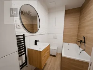 Prodej bytu 4+kk, České Budějovice, Čakovská, 89 m2