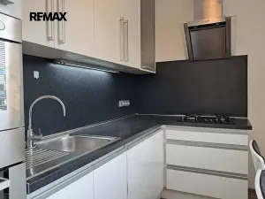 Pronájem bytu 3+1, Praha - Krč, Olbrachtova, 71 m2