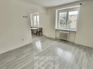 Pronájem bytu 1+1, Kladno, Kyjevská, 32 m2