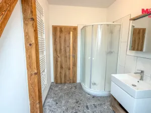 Pronájem bytu 3+kk, Nový Bor, Sklářská, 85 m2