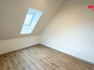 Pronájem bytu 3+kk, Nový Bor, Sklářská, 85 m2