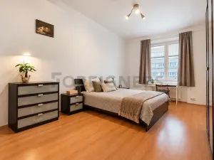 Prodej bytu 2+kk, Praha, 5. května, 51 m2