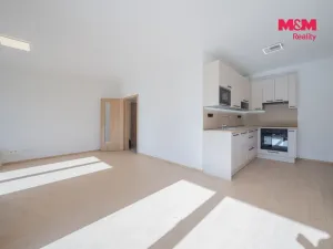 Pronájem bytu 1+kk, Cheb, K Pomezí, 41 m2