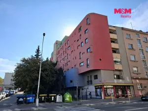 Pronájem bytu 1+kk, Praha - Košíře, Pod Klamovkou, 40 m2