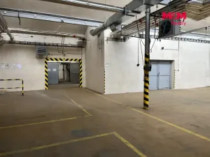 Pronájem skladu, Suchovršice, 460 m2