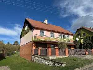 Prodej rodinného domu, Doubravy, 142 m2