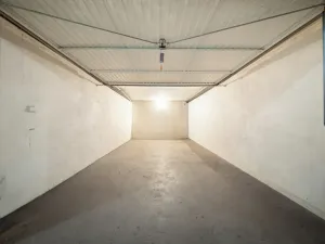 Pronájem garáže, Brno, Chodská, 20 m2