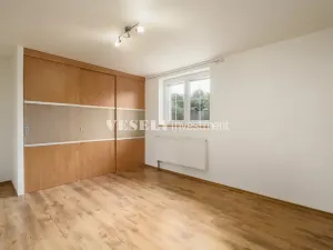 Prodej rodinného domu, Křtěnov, 200 m2