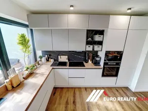 Prodej bytu 3+kk, Otrokovice, Spojovací, 67 m2