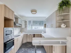 Prodej vily, Bašť, Kostelecká, 145 m2