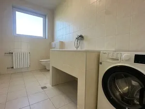 Pronájem vily, Zlín, 574 m2