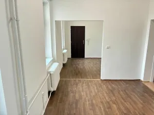 Pronájem bytu 2+kk, Karlovy Vary, T. G. Masaryka, 81 m2