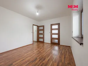 Prodej rodinného domu, Neustupov, 450 m2