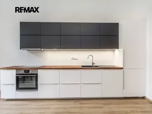Pronájem bytu 2+kk, Praha - Vinohrady, Dykova, 50 m2