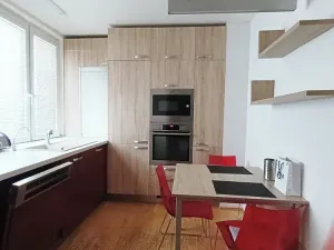 Prodej bytu 3+1, Hradec Králové, Jungmannova, 75 m2
