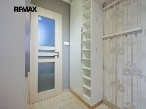 Prodej bytu 3+1, Plzeň, Družstevní, 64 m2