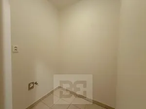 Pronájem bytu 2+kk, Praha - Holešovice, Varhulíkové, 63 m2