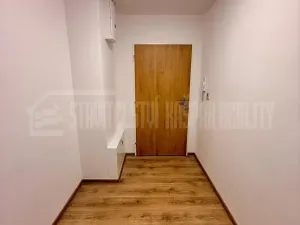 Pronájem bytu 2+kk, Holice, Pod Parkem, 46 m2