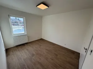 Pronájem bytu 3+kk, Praha, Únorová, 73 m2