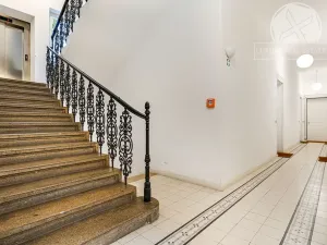Prodej bytu 3+kk, Praha - Smíchov, Kmochova, 69 m2