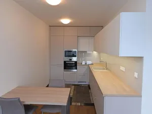 Pronájem bytu 2+kk, Praha - Jinonice, Pod stolovou horou, 54 m2