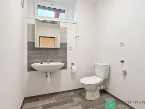 Pronájem bytu 1+1, Hrob, Rybniční, 45 m2