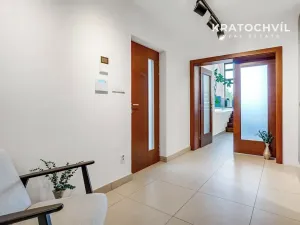 Prodej rodinného domu, Praha - Velká Chuchle, U bažantnice, 674 m2