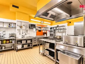 Pronájem restaurace, Praha - Krč, Pacovská, 324 m2