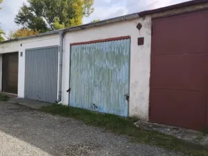 Pronájem garáže, Mělník, 18 m2