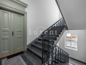 Prodej bytu 2+kk, Praha - Staré Město, Kaprova, 84 m2
