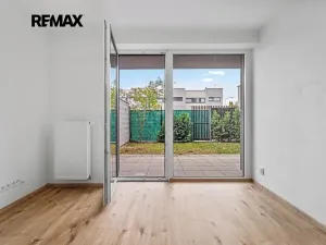 Pronájem bytu 2+kk, Plzeň, K Lutové, 55 m2
