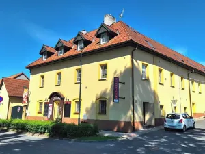 Pronájem bytu 1+kk, Hostivice, Litovická, 30 m2