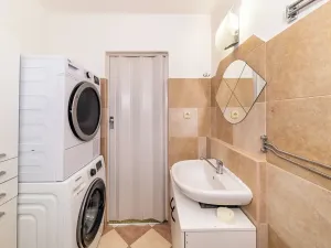 Prodej bytu 2+1, Plzeň, Pod Vrchem, 63 m2