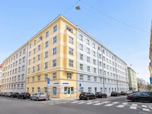 Prodej bytu 3+kk, Praha - Holešovice, Šternberkova, 100 m2